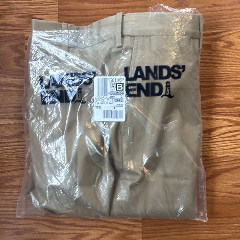 NWT Lands' End Traditional Fit Comfort Waist Chino Pants in Khaki Size 35 - Picture 9 of 10